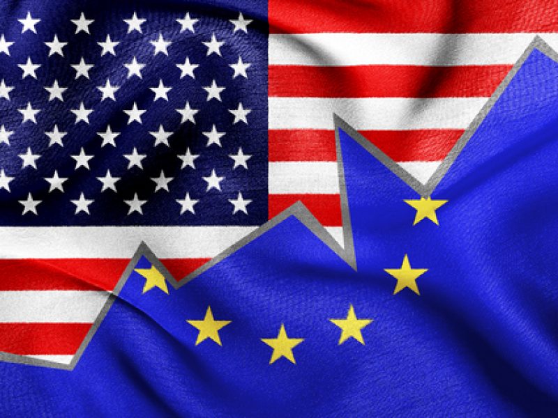 Las bolsas europeas establecen mínimos históricos frente a las americanas